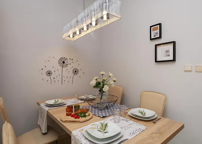 Next To Amphitheatre Apartman